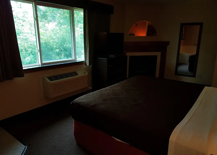 Americinn By Wyndham Menomonie