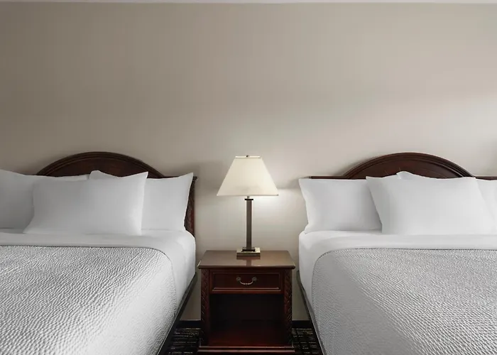 Avalon Hotel & Conference Center